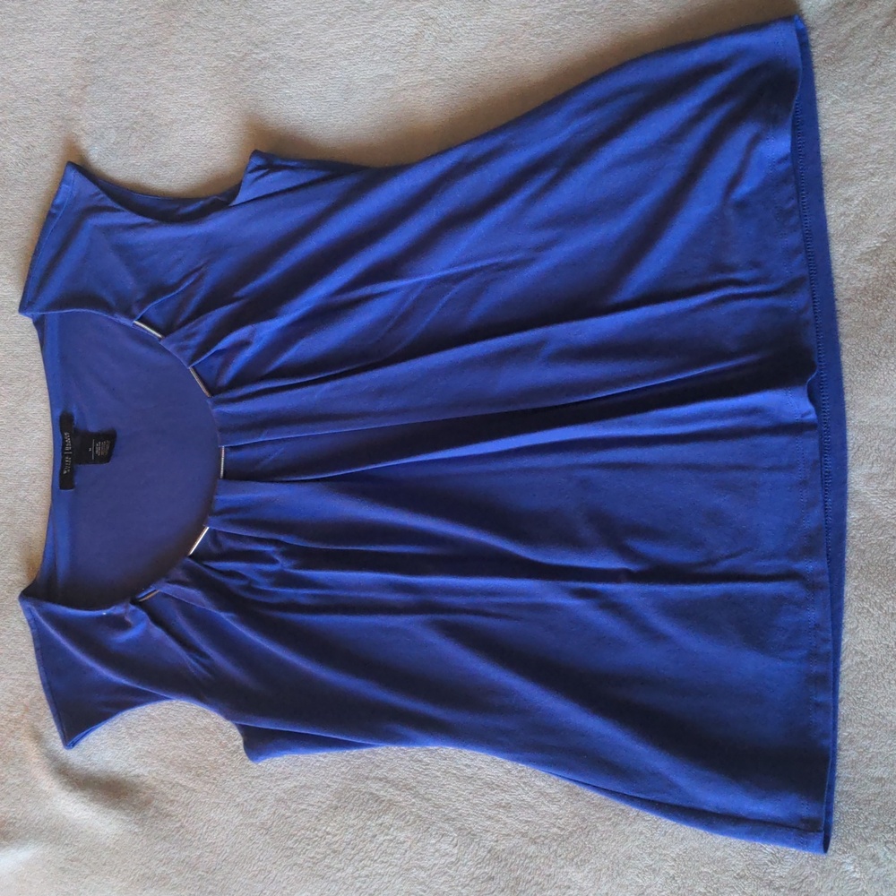 Dressy Tee with Chain Detail